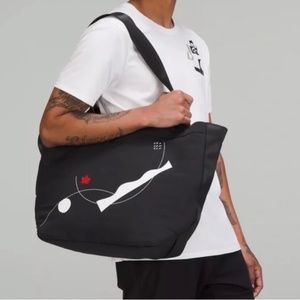 Lululemon. Clean lines team Canada 22L tote + double zip mini pouch & keychain